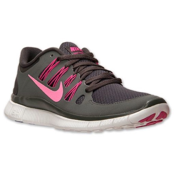 Women’s Nike Free Runs 5.0 Running Athletic Shoes - Picture 2 of 7